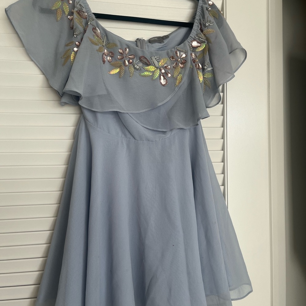 Off shoulder cocktail length dress